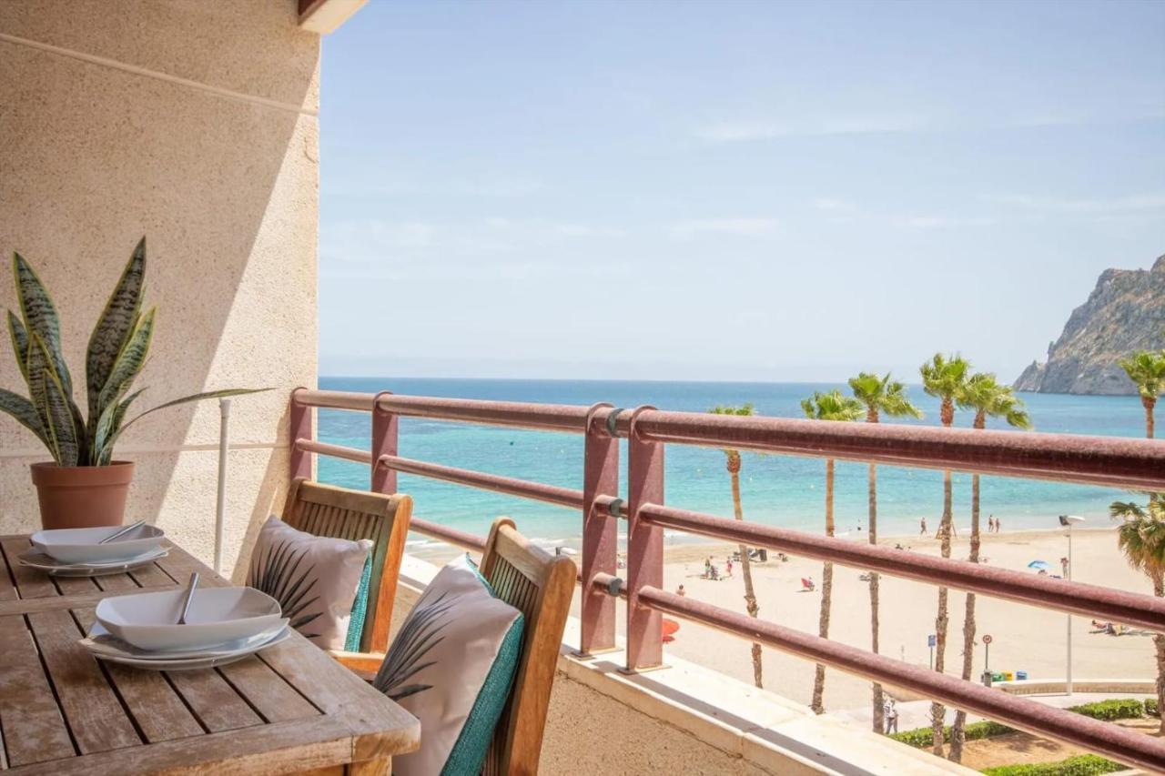 Aloha, Primera Linea De Playa. Apartment Calp
